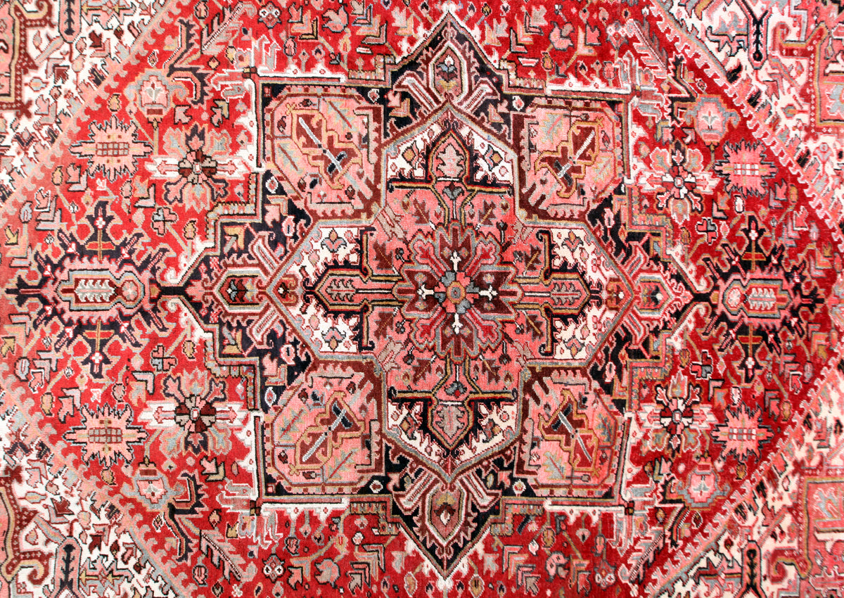 Persian Heriz Hand-Knotted Rug 360 × 256 cm | Geometric Wool Rug