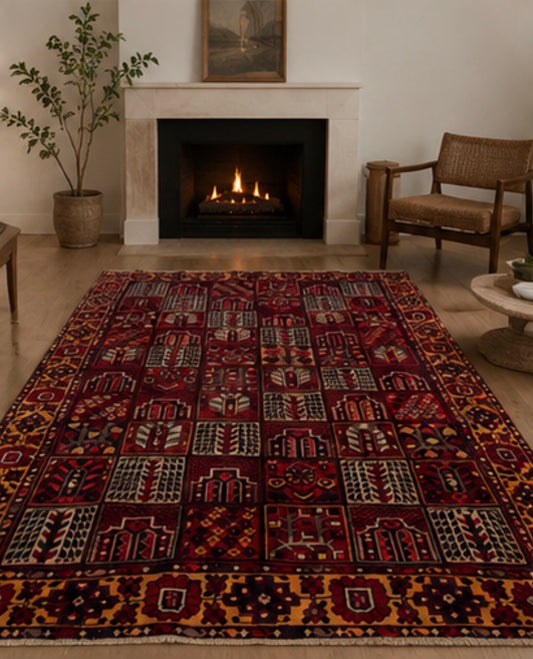 Hand-knocked Isfahan bakhtiyari wool rug. 200x300 cm