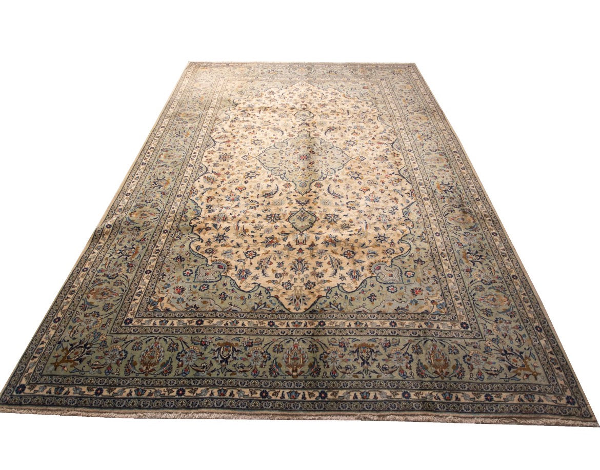 Persian Classic Kashan Rug – Pistachio Border & Medallion-335x250cm