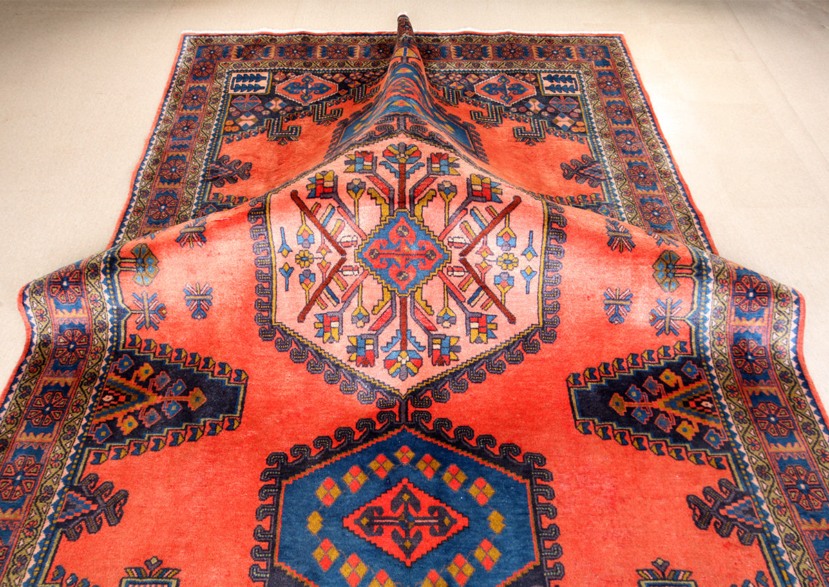 Persian Viss Hand-Knotted Rug 317 × 207 cm | Traditional Wool Rug