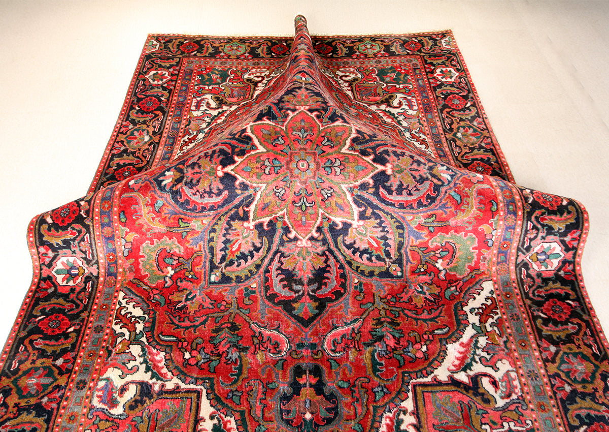 Hand_Knotted Azarbayjan Sharabiyan (Heriz) Wool Rug. 200X250cm